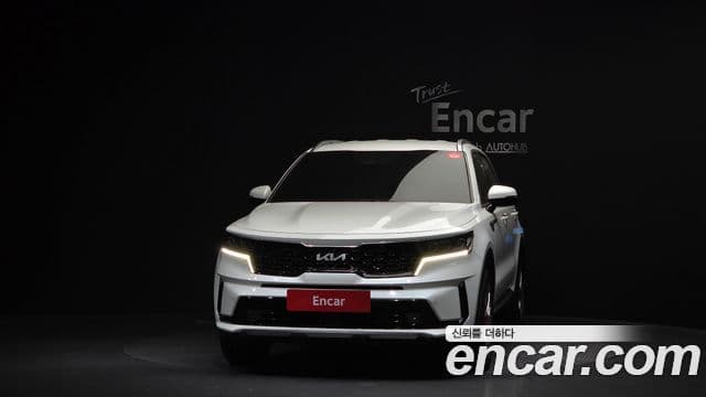 Kia Sorento 2022 — Фото 3/20