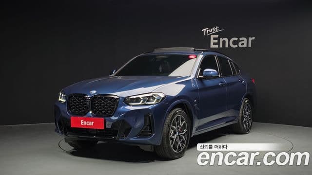 BMW X4 2022 — Photo 4/20