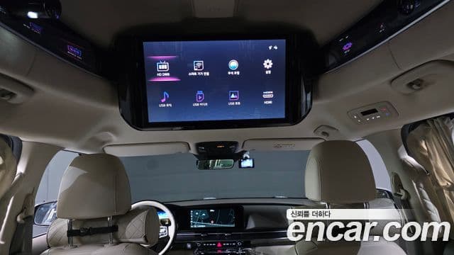 Kia Carnival 2021 — Photo 11/20