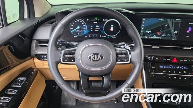 Kia Carnival 2021 — Фото 13/20