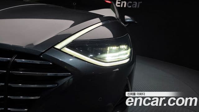 Hyundai Sonata Hybrid 2019 — Şəkil 22/30