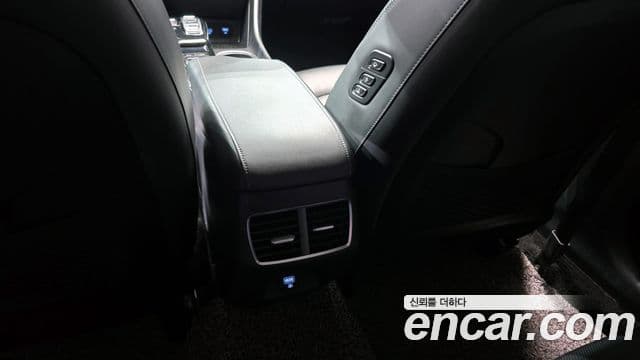 Hyundai Sonata Hybrid 2019 — Şəkil 19/30