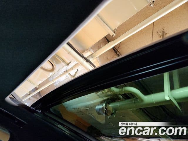Land Rover Range Rover Sport 2025 — ფოტო 14/20