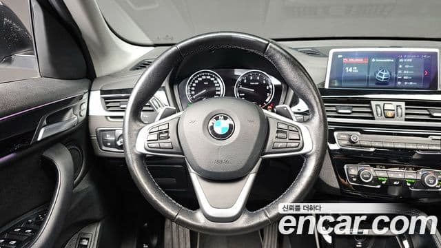 BMW X1 2022 — Şəkil 12/20