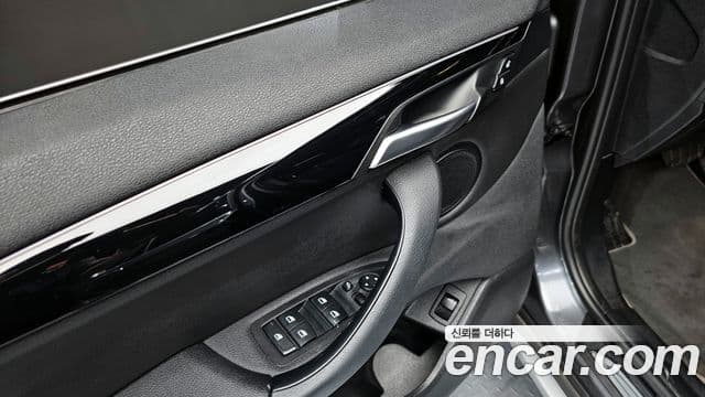 BMW X1 2022 — фото 17 из 20
