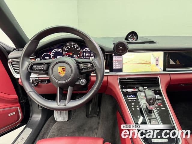 Porsche Panamera 2021 — Photo 4/20