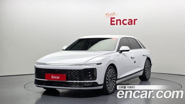 Hyundai Grandeur 2023 — Фото 1/20