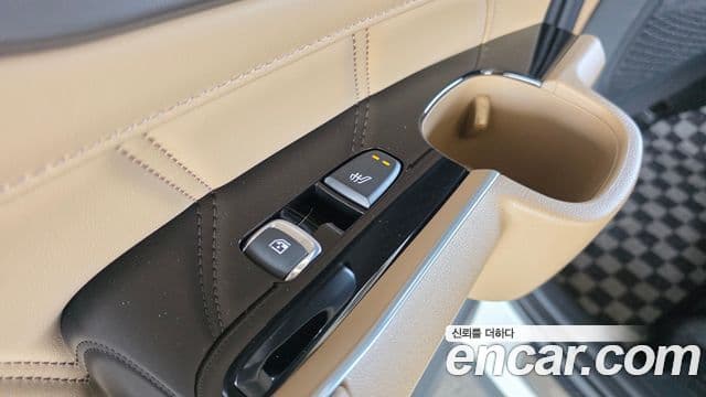 Kia Sorento 2025 — Şəkil 18/20