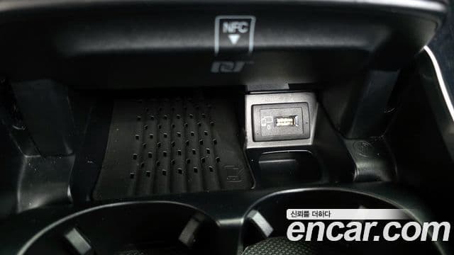 Mercedes-Benz E-Class 2019 — ფოტო 12/20