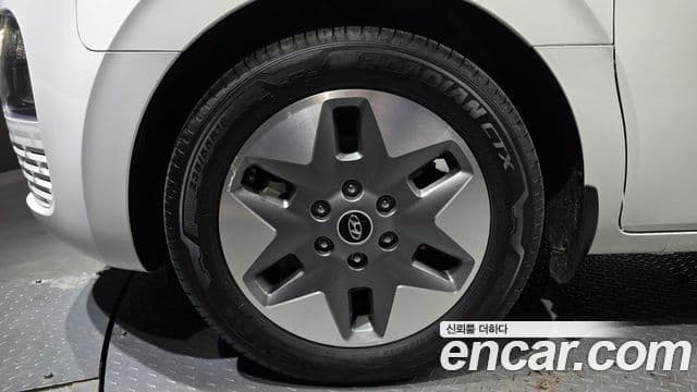 Hyundai Staria 2023 — Şəkil 5/20