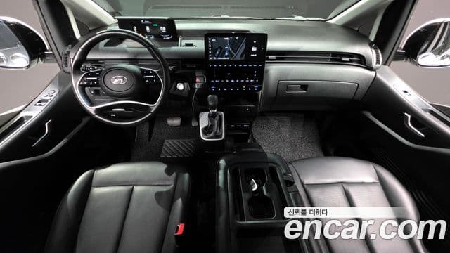 Hyundai Staria 2023 — Şəkil 7/20