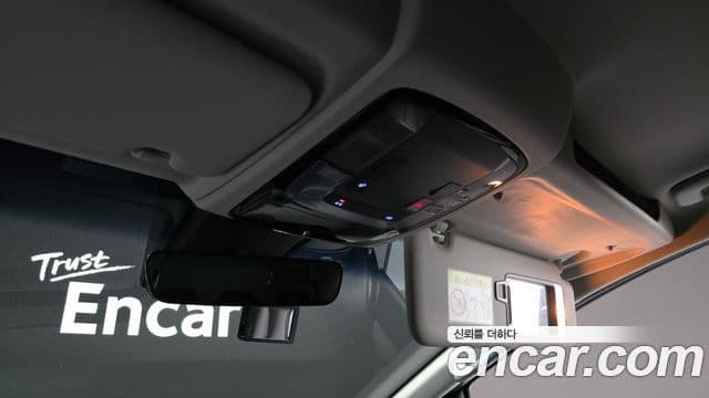 Hyundai Staria 2023 — Şəkil 19/20