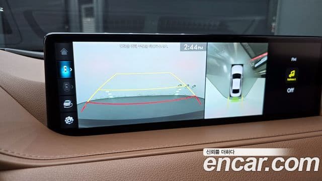 Genesis Electrified G80 2022 — фото 17 из 20