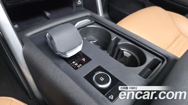 Land Rover Discovery 5 2024 — фото 9 из 20