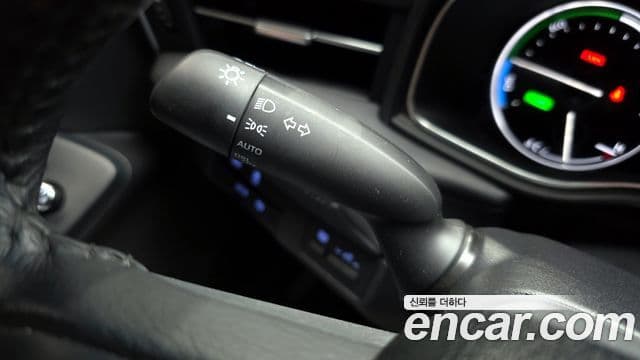 Toyota Avalon 2018 — Фото 16/20