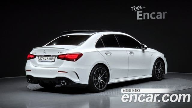 Mercedes-Benz A-Class 2024 — ფოტო 2/20