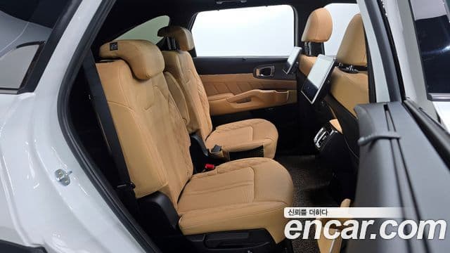 Kia Sorento 2022 — Şəkil 11/20