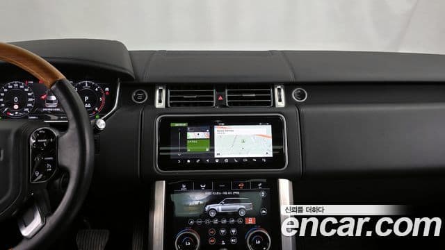 Land Rover Range Rover 2020 — ფოტო 11/20