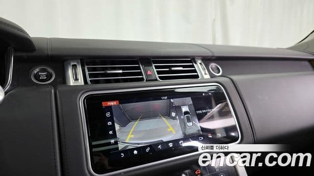 Land Rover Range Rover 2020 — ფოტო 10/20