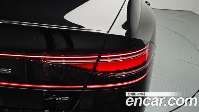 Genesis G90 2024 — Photo 25/36