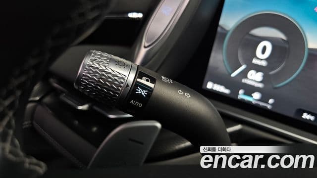 Genesis G90 2024 — Photo 24/36