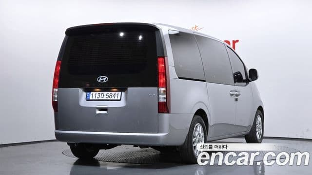 Hyundai Staria 2024 — Şəkil 2/20