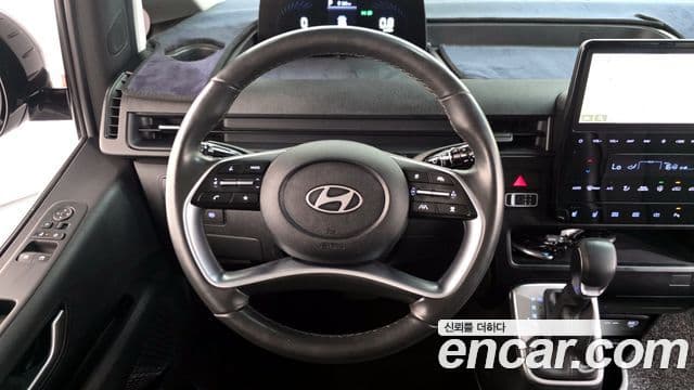 Hyundai Staria 2024 — Şəkil 15/20