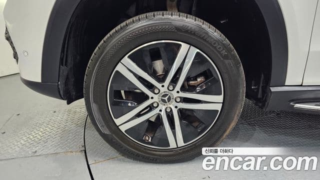 Mercedes-Benz GLE-Class 2020 — Şəkil 4/20