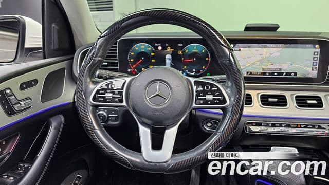 Mercedes-Benz GLE-Class 2020 — Şəkil 12/20