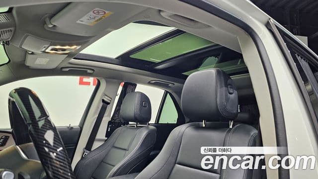 Mercedes-Benz GLE-Class 2020 — фото 18 из 20