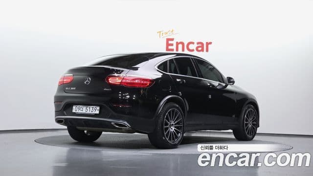 Mercedes-Benz GLC-Class 2019 — Şəkil 2/20