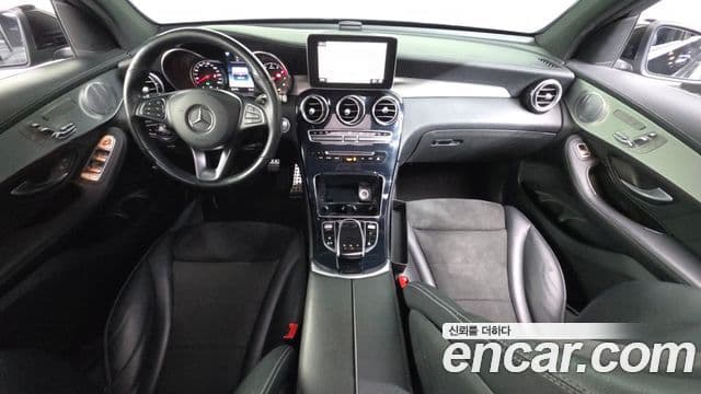 Mercedes-Benz GLC-Class 2019 — Şəkil 7/20