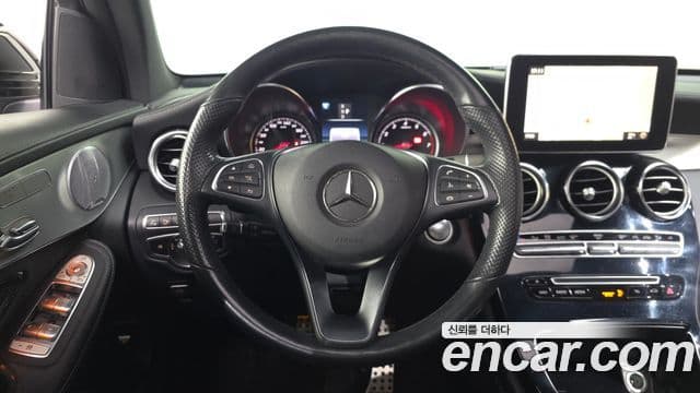 Mercedes-Benz GLC-Class 2019 — Şəkil 13/20
