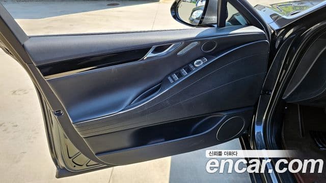 Genesis G80 2020 — Photo 30/35