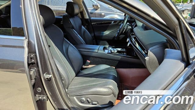 Genesis G80 2020 — Photo 3/35
