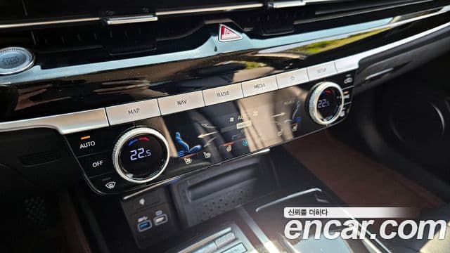 Genesis G80 2020 — Photo 11/35
