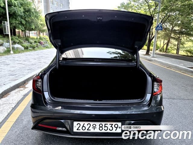 Hyundai Sonata 2020 — Фото 9/20