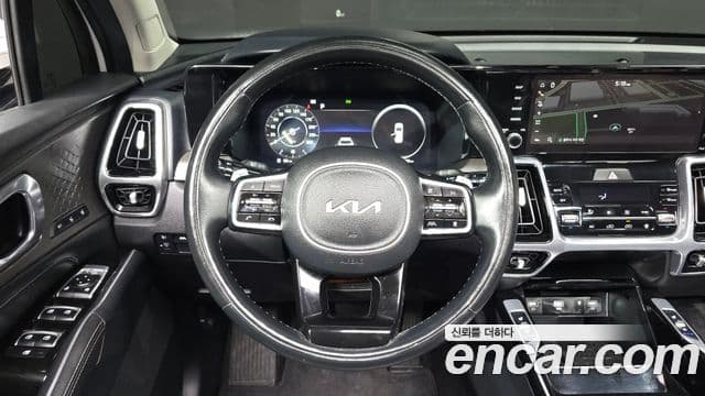 Kia Sorento 2023 — Фото 13/20