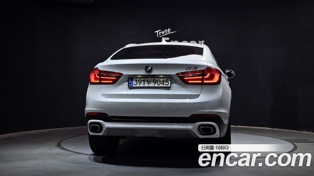 BMW X6 2018 — ფოტო 4/20
