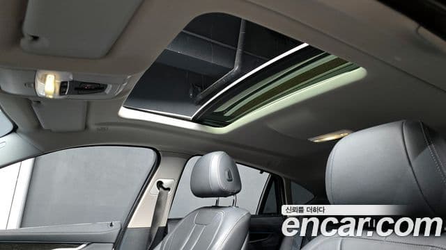 BMW X6 2018 — Photo 18/29