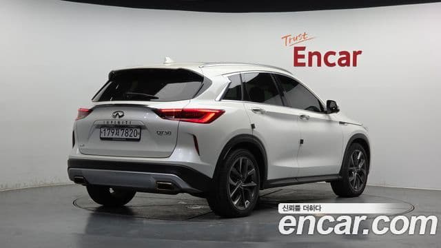 Infiniti QX50 2019 — ფოტო 2/20