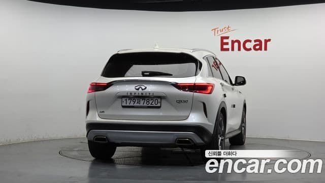 Infiniti QX50 2019 — ფოტო 4/20