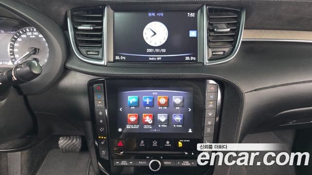 Infiniti QX50 2019 — ფოტო 14/20