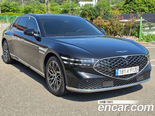 Genesis G90 2022 — Şəkil 1/18