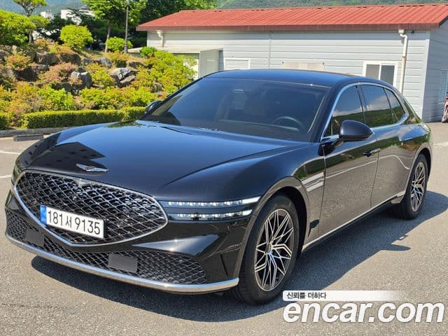 Genesis G90 2022 — Şəkil 2/18