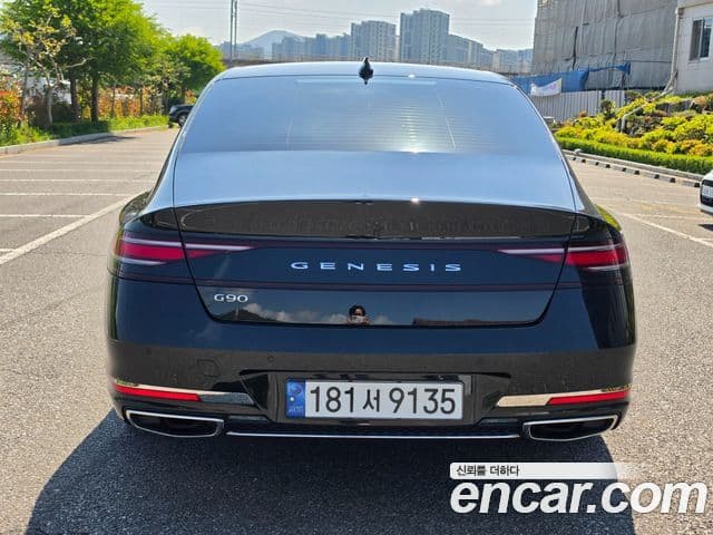 Genesis G90 2022 — Şəkil 3/18