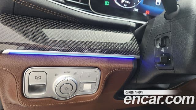 Mercedes-Benz GLE-Class 2025 — ფოტო 3/20