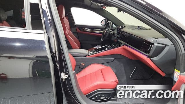Porsche Panamera 2025 — Photo 17/38