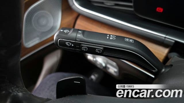 Mercedes-Benz GLE-Class 2019 — Şəkil 19/20