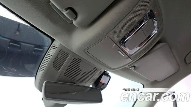Mercedes-Benz GLE-Class 2019 — Photo 16/31